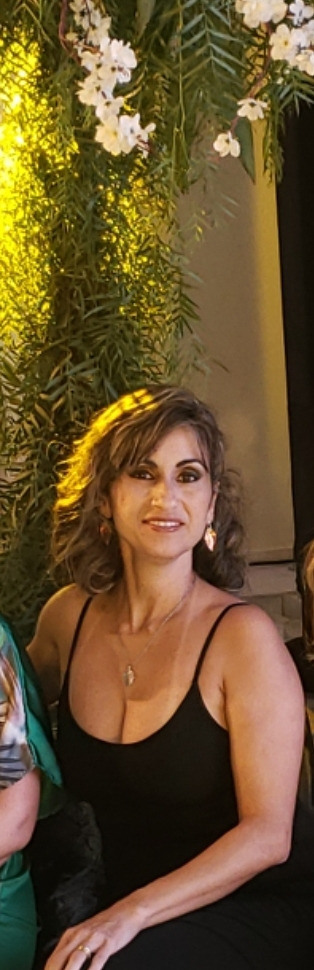 Renata Opptiz - Enfermeira e Empreendedora